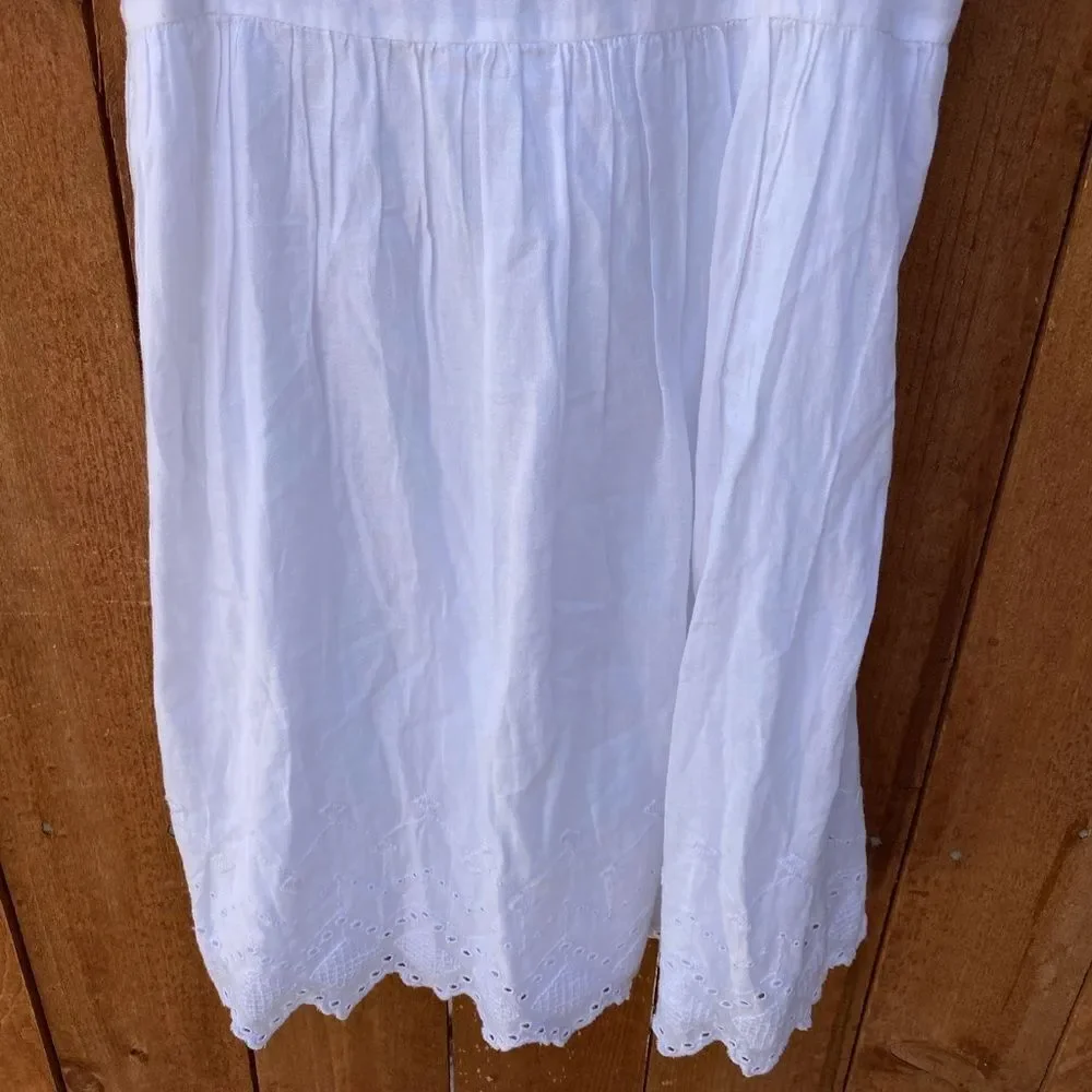 Old Navy White‎ Sleeveless Dress